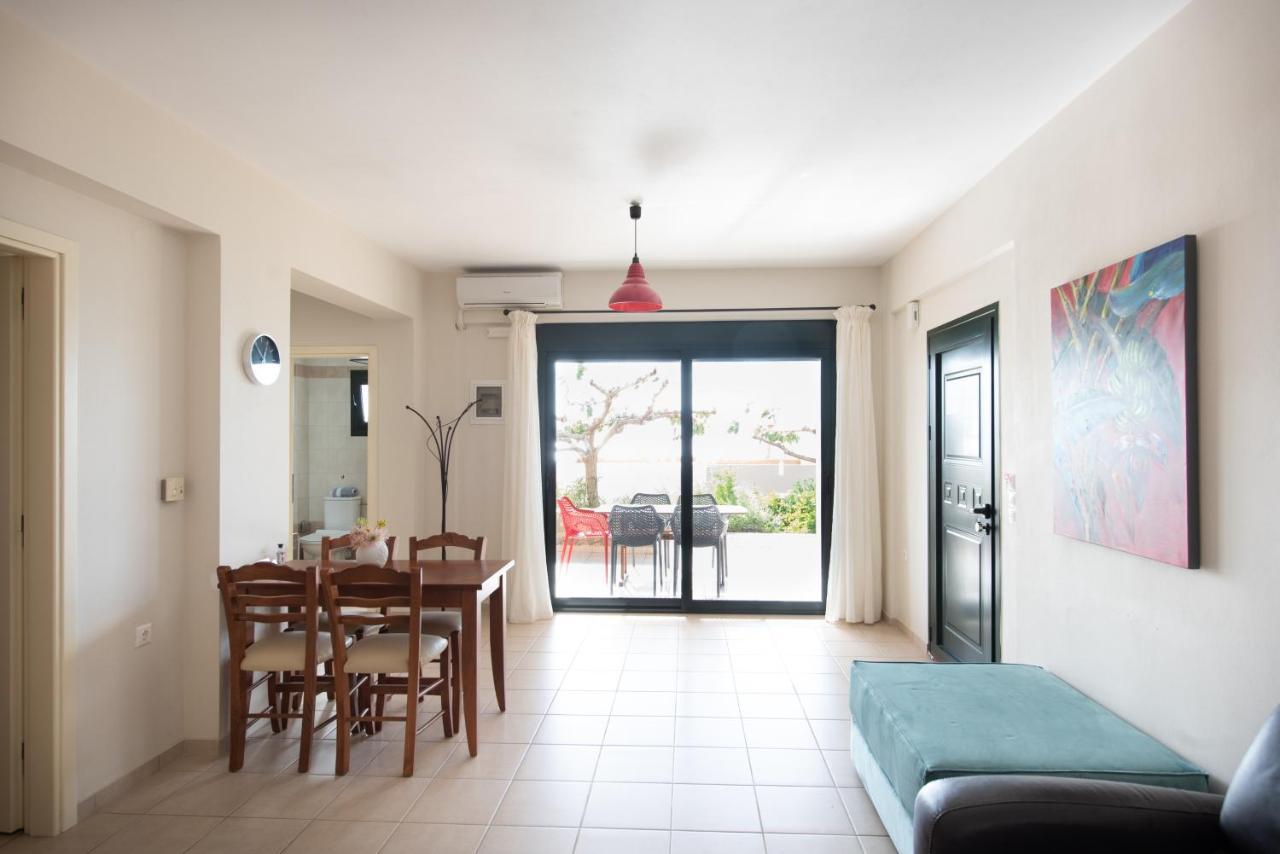 Portela Apartments Kastri Keratokampos Exterior photo